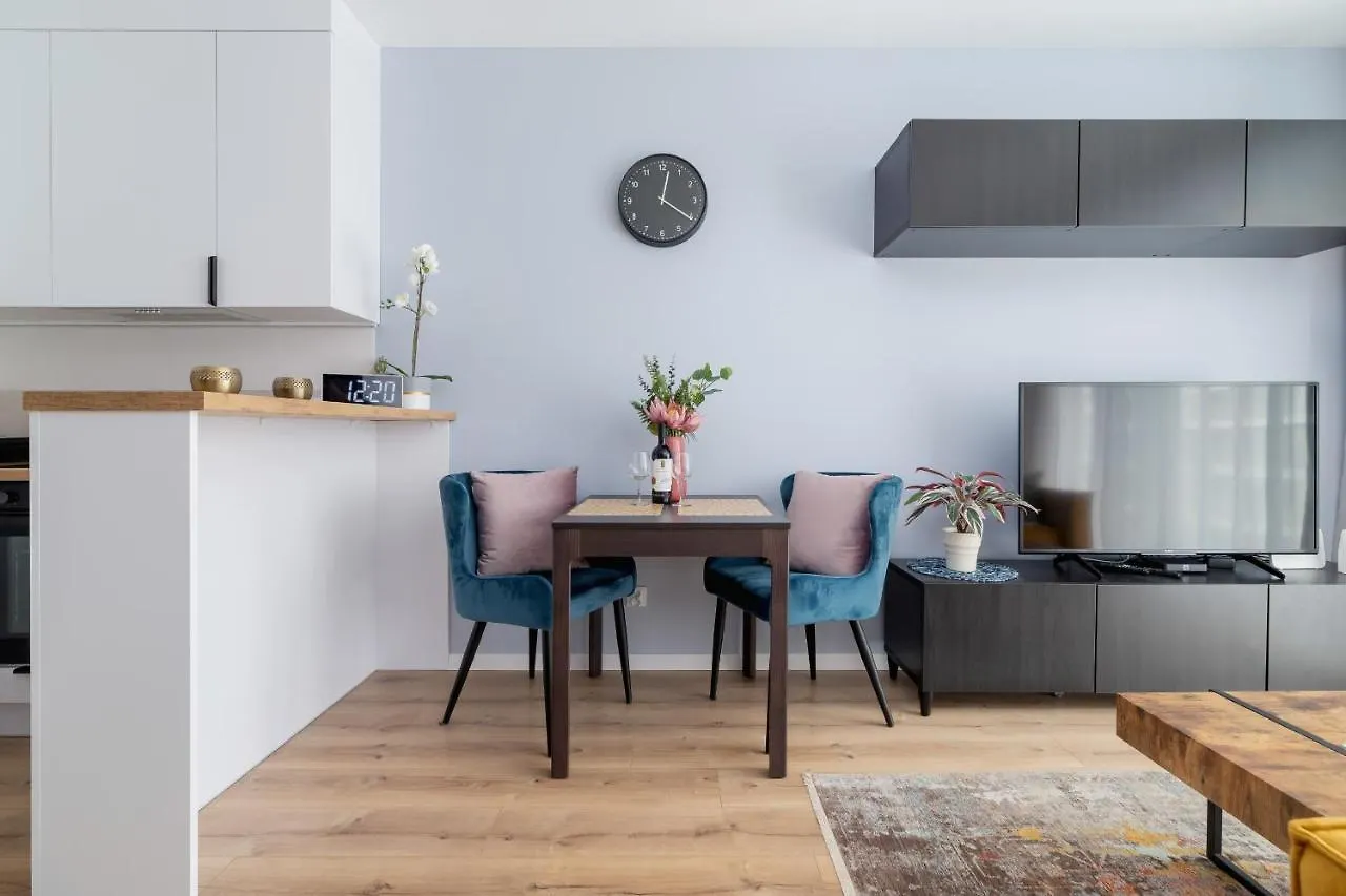 Tauron Arena Premium Apartment With Underground & Outdoor Parking By Renters Prestige Krakow